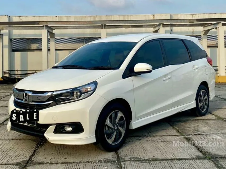 Jual Mobil Honda Mobilio 2021 E 1.5 di Jawa Barat Automatic MPV Putih Rp 175.000.000