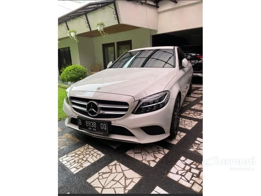 2019 Mercedes-Benz C200 Avantgarde Sedan