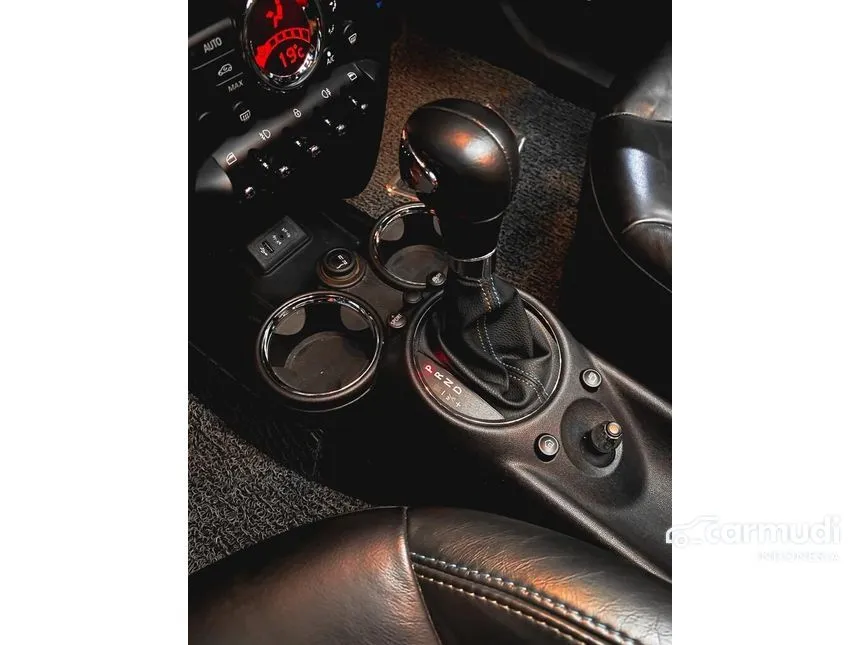 2013 MINI Cooper S Hatchback