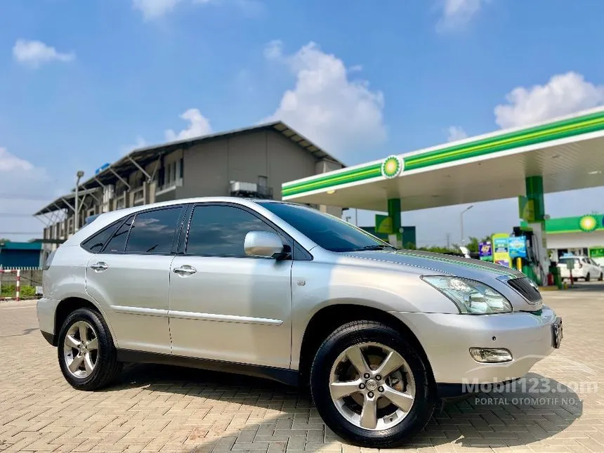 Jual Mobil Toyota Harrier 2010 240G 2.4 di DKI Jakarta Automatic SUV Silver Rp 155.000.000