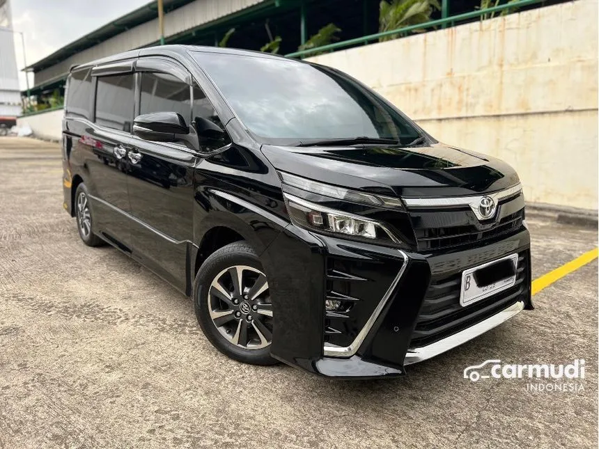 2018 Toyota Voxy MPV