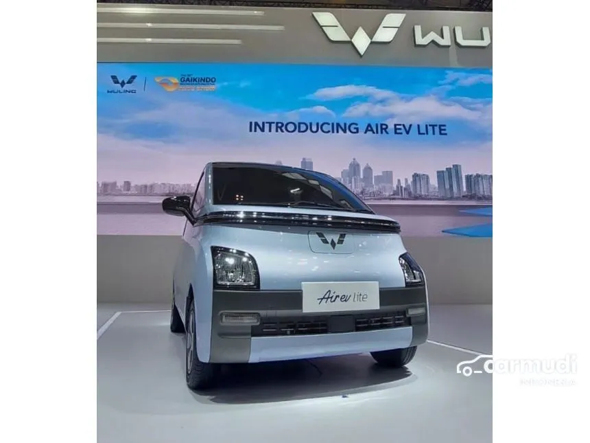 Jual Mobil Wuling EV 2024 Air ev Lite di Banten Automatic Hatchback Biru Rp 175.000.000