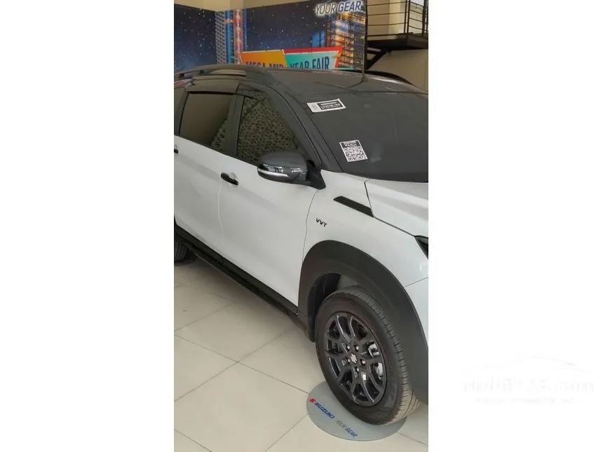 2025 Suzuki XL7 Kuro Hybrid SUV