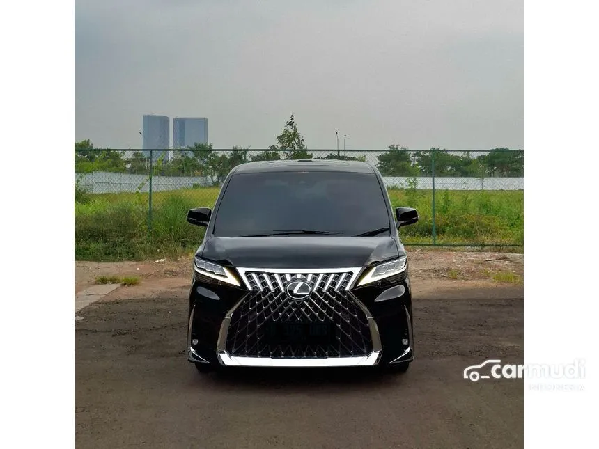 2021 Lexus LM 350 7 Seater MPV