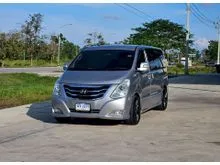 2013 Hyundai H-1 2.5 (ปี 08-17) Maesto Deluxe Van