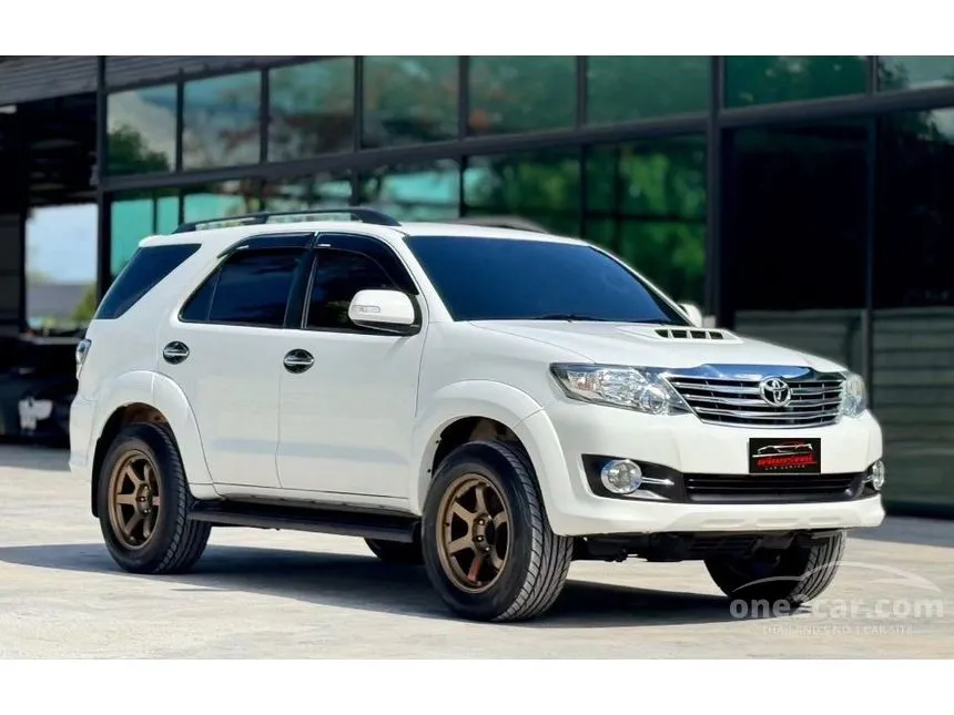 2014 Toyota FORTUNER V SUV