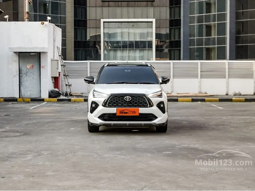 2023 Toyota Yaris Cross S HV with GR Parts Aero Pkg (Prem Clr) SUV