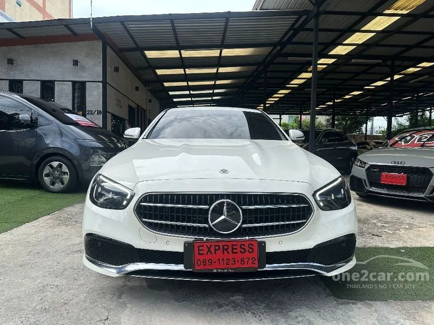 2022 Mercedes-Benz E300 e Avantgarde Sedan