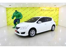 2014 Nissan Pulsar (ปี 12-16) V 1.6 AT Hatchback