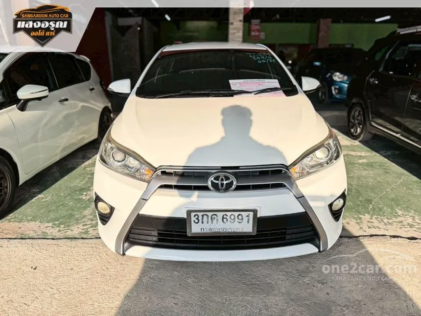 2014 Toyota YARIS G Hatchback
