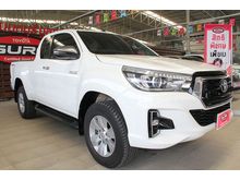 2017 Toyota Hilux Revo 2.4 SMARTCAB Prerunner E Pickup MT