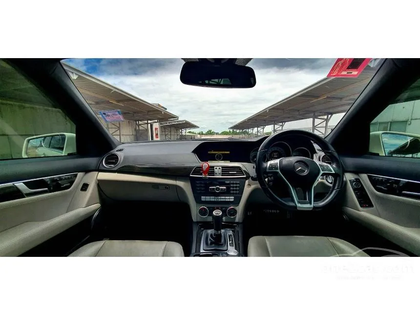 2012 Mercedes-Benz C200 BlueEFFICIENCY Wagon