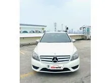 2013 Mercedes-Benz B200 1.6 Urban Hatchback