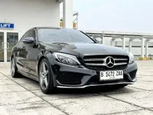 2018 Mercedes-Benz C300 2.0 AMG Line Sedan AT [KM 25RB]