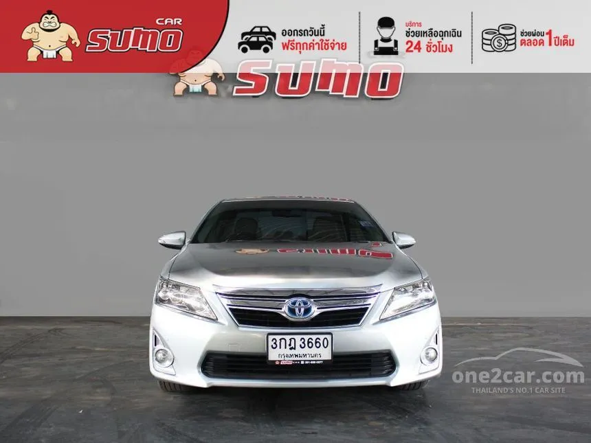 2014 Toyota Camry Hybrid Sedan