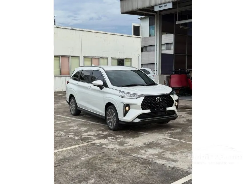 2026 Toyota Veloz V HEV MPV
