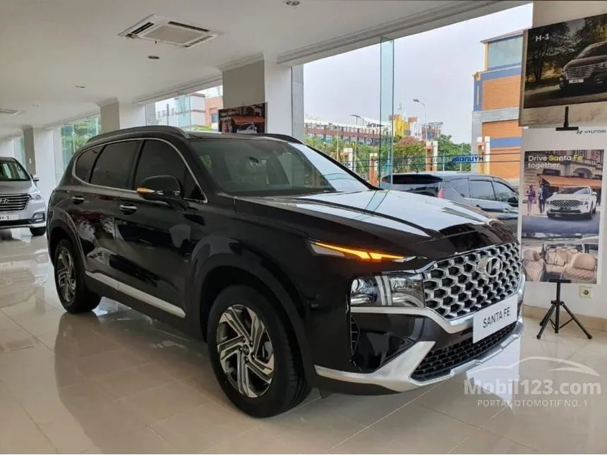 Jual Mobil Hyundai Santa Fe 2023 Signature 2.2 di DKI Jakarta Automatic SUV Hitam Rp 500.000.000