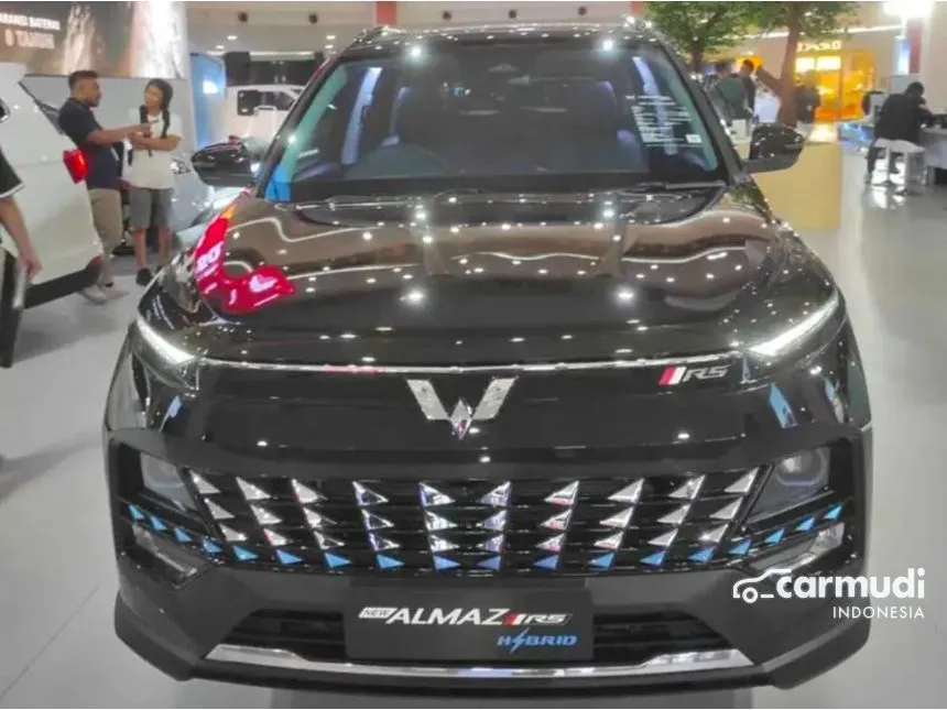 2024 Wuling Almaz RS Hybrid Wagon