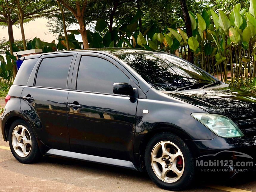 Jual Mobil Toyota IST  2005 XP60 1 5 di Banten Automatic 