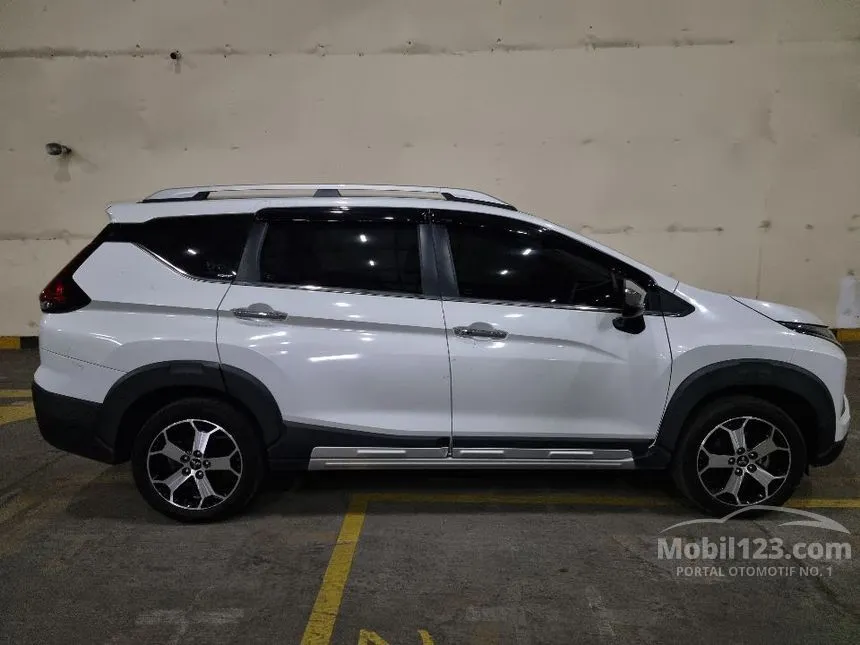 2022 Mitsubishi Xpander CROSS Wagon