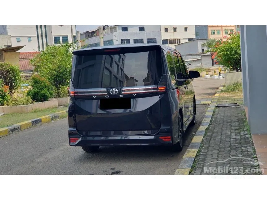 2023 Toyota Voxy (Non Premium Color) MPV