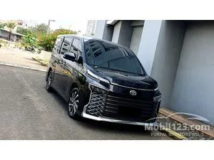 2023 Toyota Voxy 2.0 (Non Premium Color) MPV