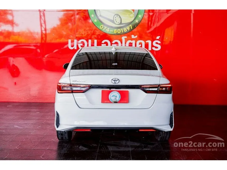 2025 Toyota Yaris Ativ Smart Sedan