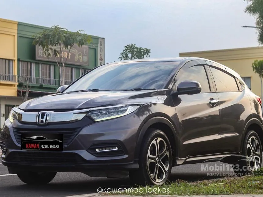 Jual Mobil Honda HR