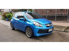 2014 Honda Brio 1.2 (ปี 11-16) V Hatchback MT