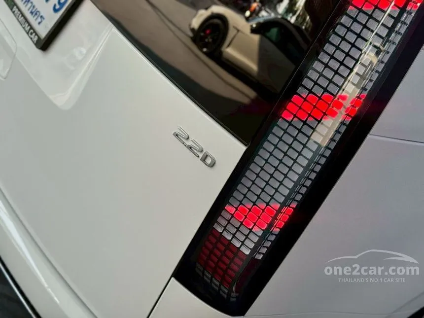 2024 Hyundai Staria Premium Van