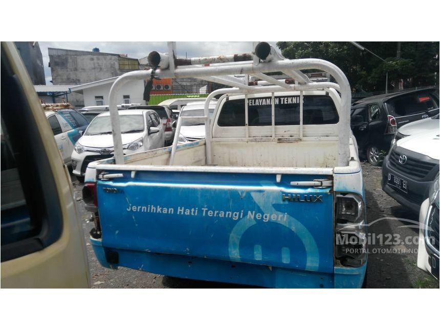 Jual Mobil Toyota Hilux 2013 S 2 0 di Jawa Barat Manual Jual Mobil Toyota Hilux 2013 S 2 0 di Jawa Barat Manual