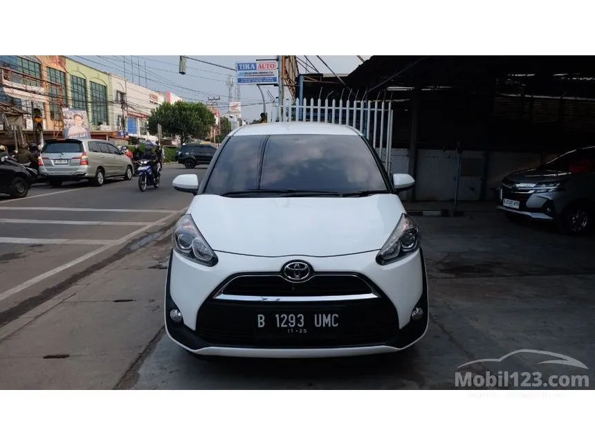 Jual Mobil Toyota Sienta 2017 V 1.5 di Banten Manual MPV Putih Rp 165.000.000