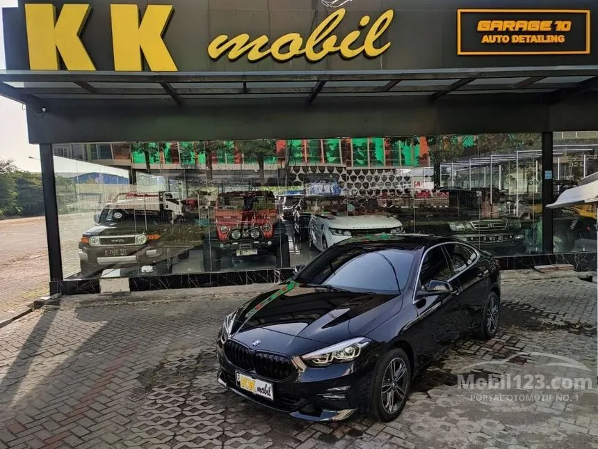 Jual Mobil BMW 218i 2022 Sport Line 1.5 di Jawa Timur Automatic Gran Coupe Hitam Rp 599.000.000