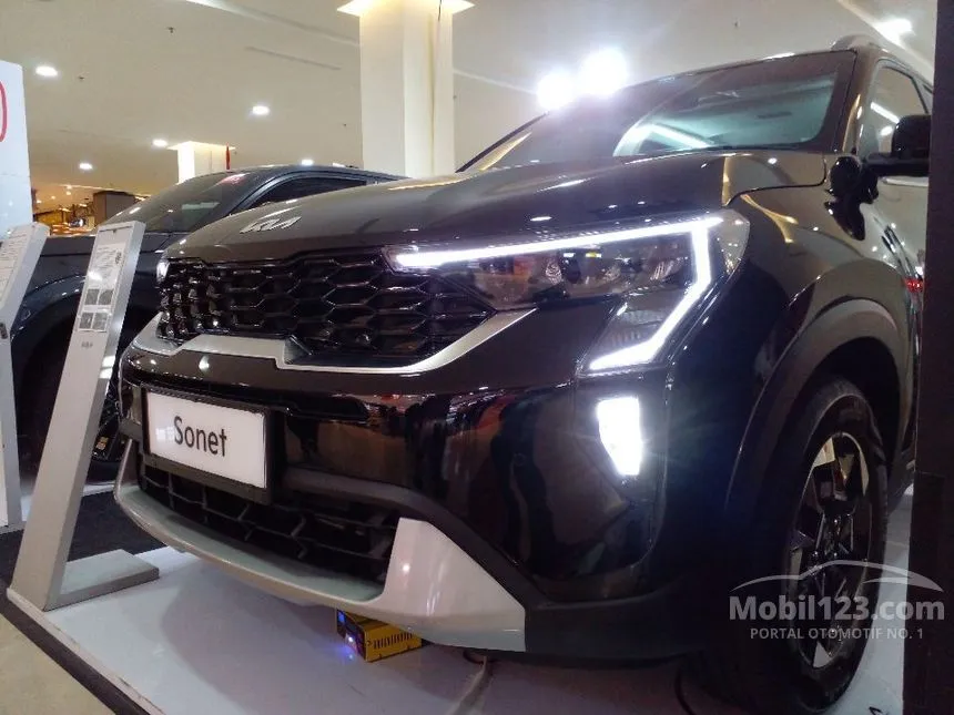Jual Mobil KIA Sonet 2024 Premiere 1.5 di DKI Jakarta Automatic Wagon Hitam Rp 329.999.999