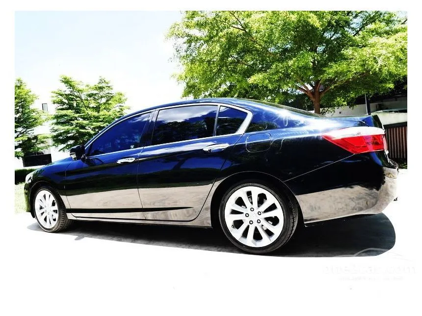 2013 Honda ACCORD TECH Sedan
