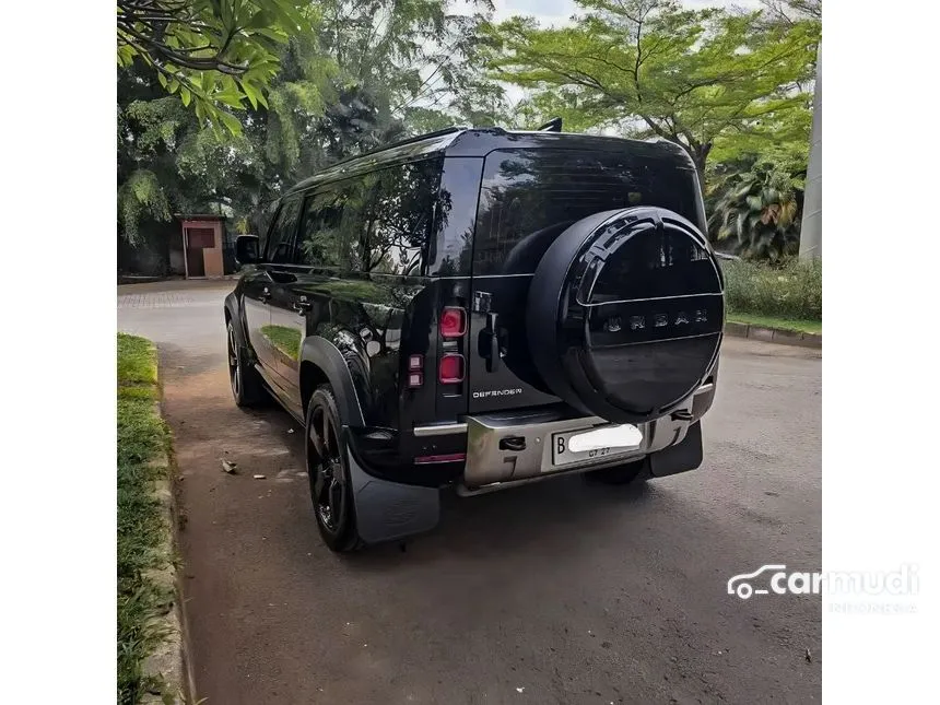 2022 Land Rover Defender 110 P300 SE SUV