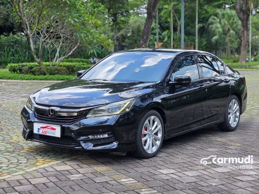 2017 Honda Accord VTi-L Sedan