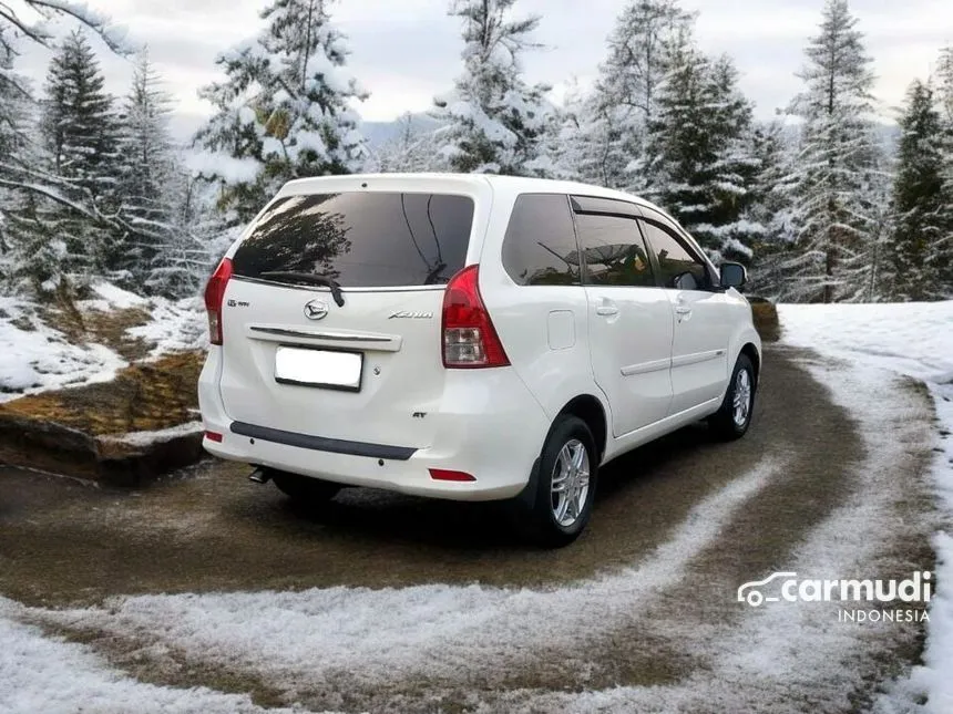 2013 Daihatsu Xenia R DLX MPV