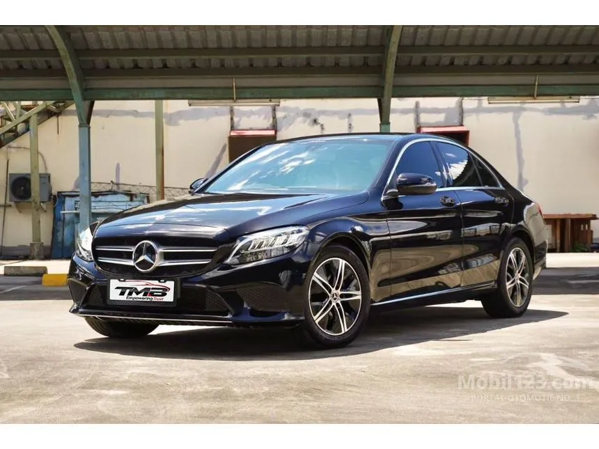 2019 Mercedes-Benz C180 Avantgarde Line Sedan
