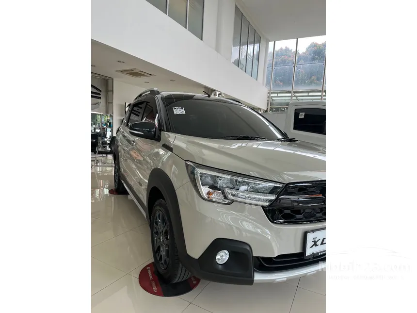 Jual Mobil Suzuki XL7 2024 ALPHA Hybrid 1.5 di DKI Jakarta Automatic Wagon Lainnya Rp 260.000.000