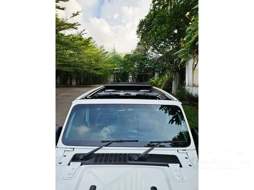 2023 Jeep Wrangler Rubicon Unlimited Sky One-Touch Power Sliding SUV