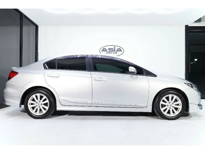 2013 Honda CIVIC E Sedan