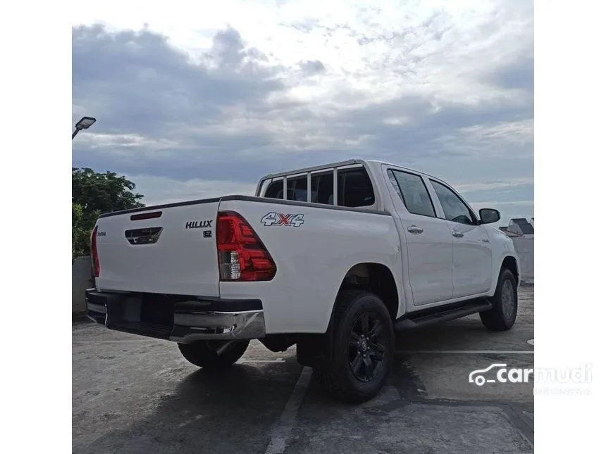2022 Toyota Hilux G Pick-up