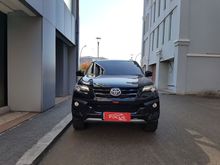 Toyota Fortuner Diesel VRZ TRD 2.4 AT 2018 Hitam Record