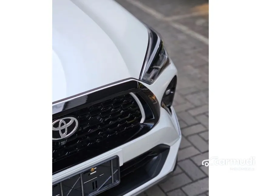 2025 Toyota Yaris Cross S with GR Parts Aero Pkg (Prem Clr) SUV