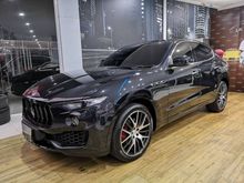 2017 Maserati Levante 3.0 (ปี 17-22) L 4WD SUV