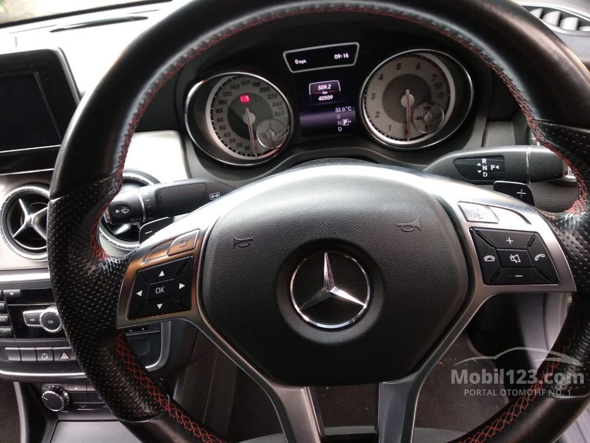 2015 Mercedes-Benz CLA200 Sport Coupe
