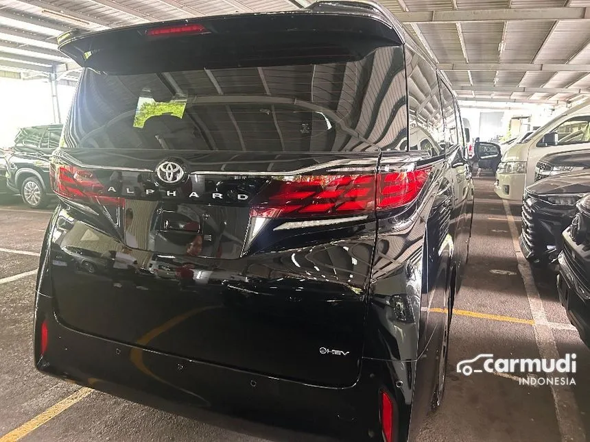 2024 Toyota Alphard HEV MPV