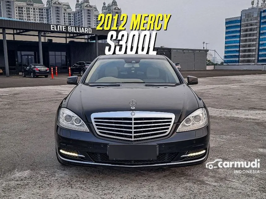 2011 Mercedes-Benz S300L Solitaire Sedan
