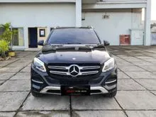Mercedes-Benz GLE250d 2.1 Diesel AT 2017 Hitam TDP 253jt Kondisi mobil istimewa bergaransi dan dijamin siap pakai
